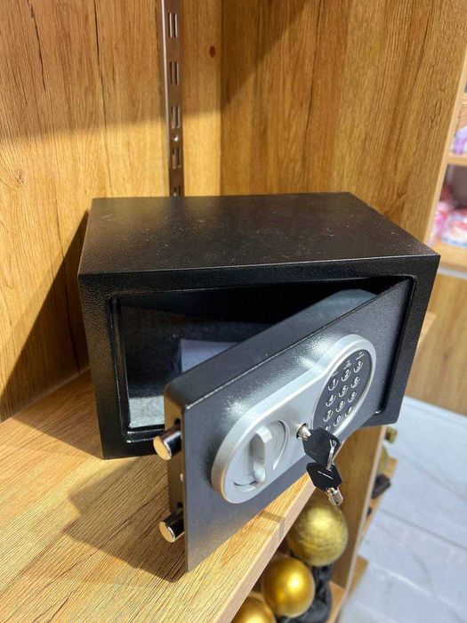Сейф seyf kodli kalitli