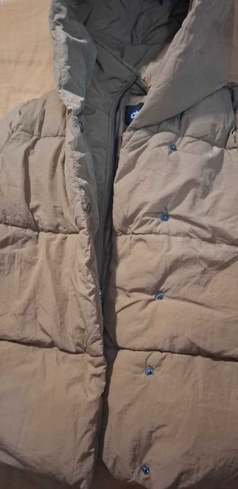 Продавам яке - ОNLY -