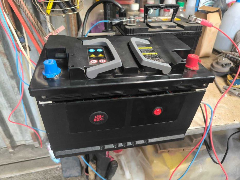 Българско зарядно за акумулатори и мн.други предложения...