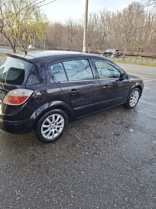 Vand Opel Astra H 1.7cdti turbina defecta