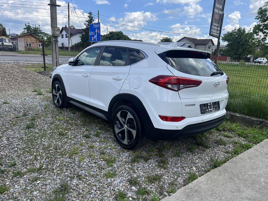 Hyundai Tucson-An2017,AUTOMATA,1,7CRDI/140 cai,Camera,Volan-incalzit