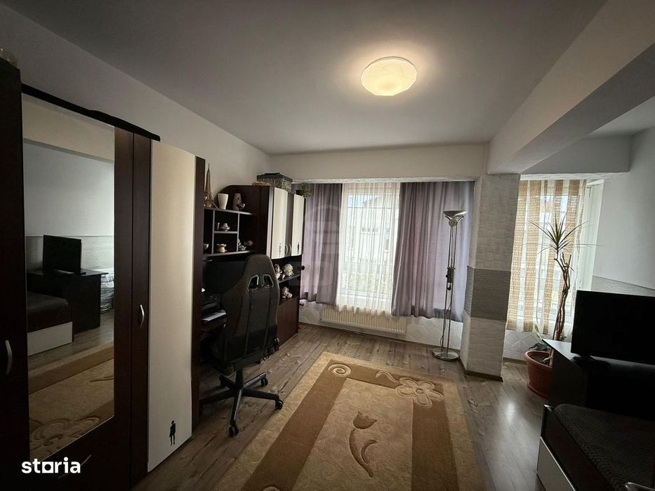 Apartament 2 camere zona Porii !