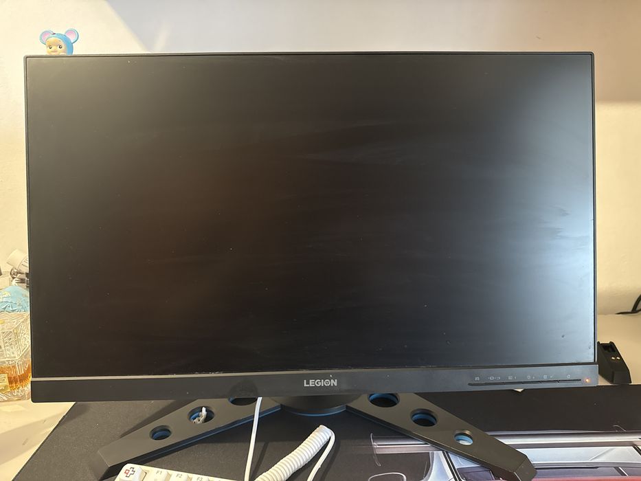 Lenovo Legion Y25-25 240hz 1ms