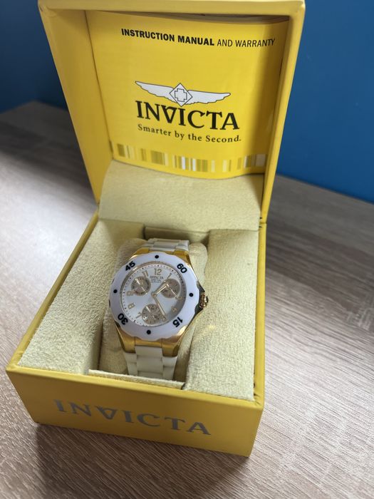 Оригинален дамски часовник Invicta