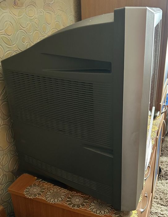 Продаю телевизор Panasonic