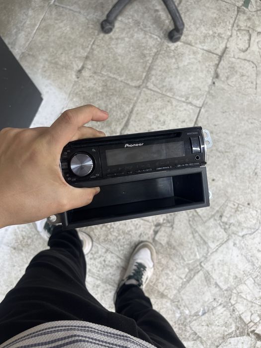 Магнитола Pioneer