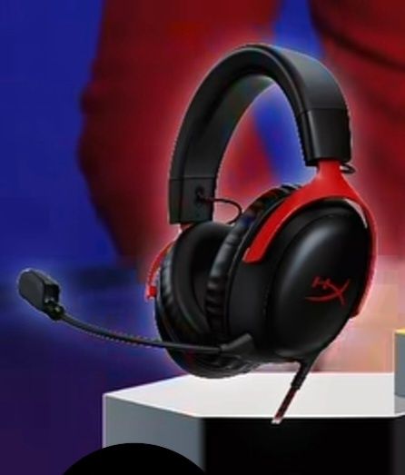 Наушники новые  HyperX Cloud III