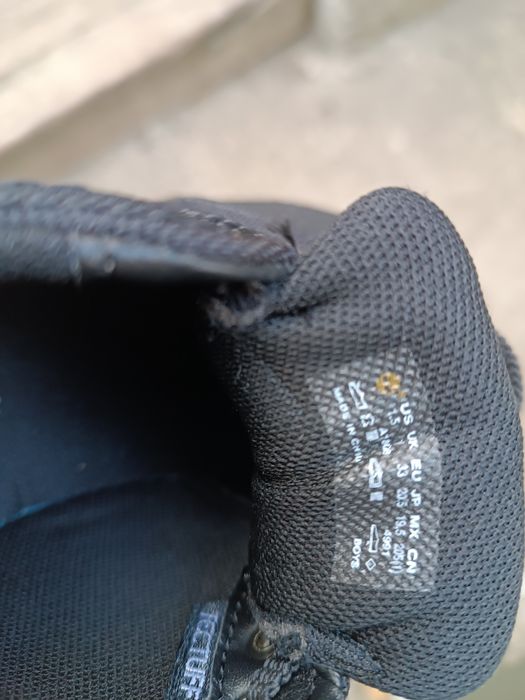 Детски спортни обувки