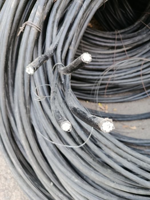 Продам кабель б/у