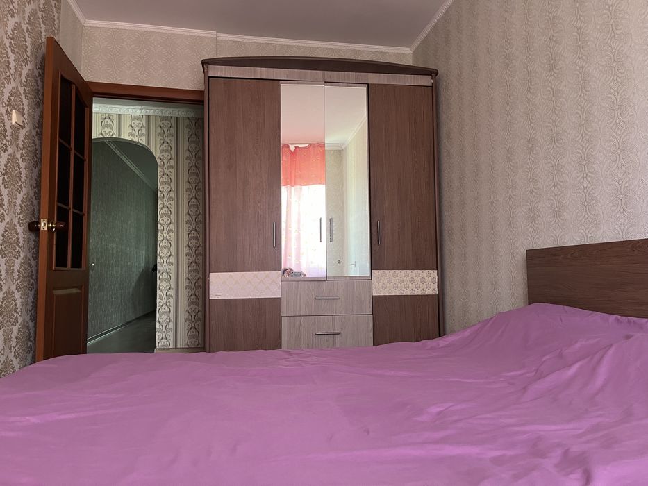 Сдам 2 комн квартиру в центре