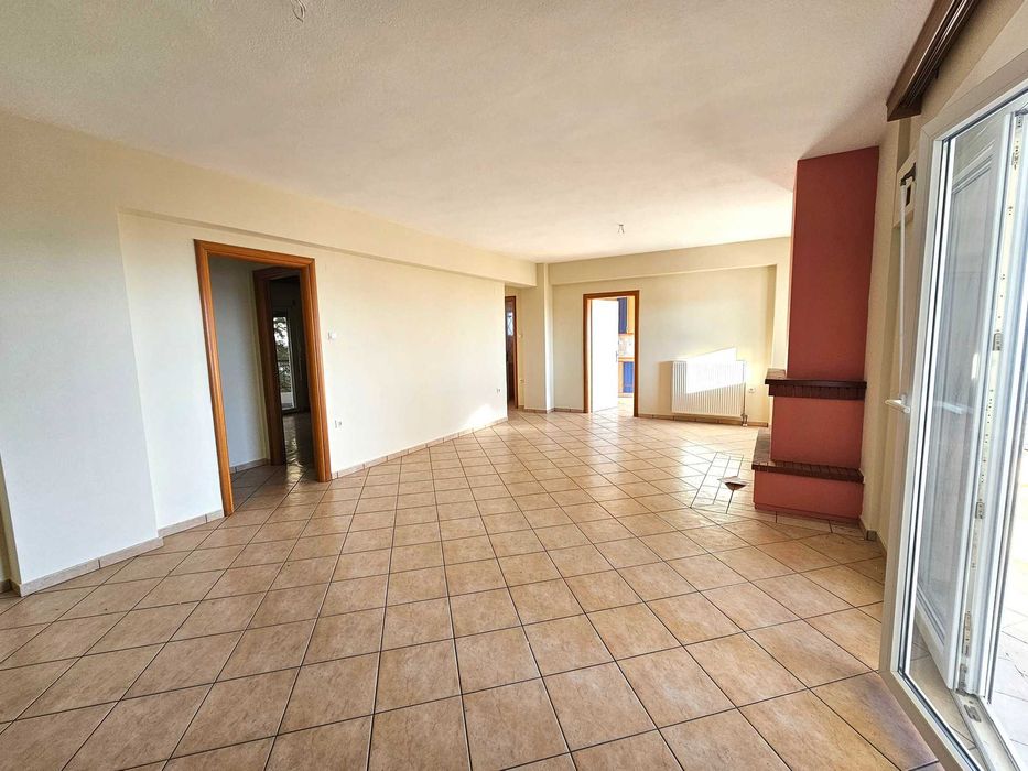 Продава се  апартамент 124 кв.м в Агиос Анаргирос на Кавала (код 4388)