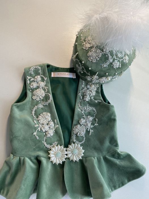 Тұсау кесер костюм