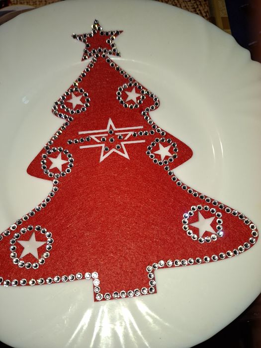 Set tacamuri masa de craciun