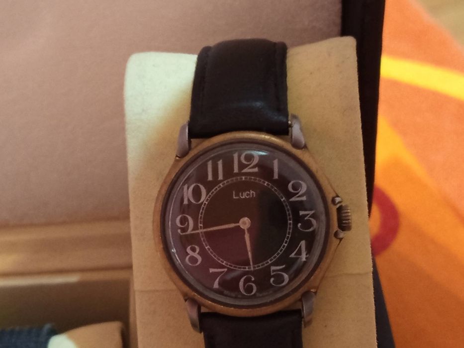 Ceas mecanic Luch,Made în Belarus, diametru 35 mm,15 rubine