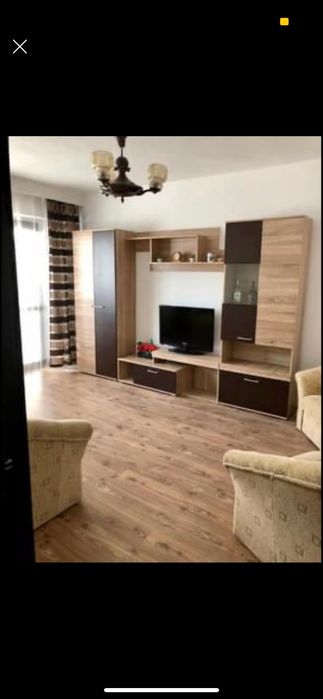 Inchiriez apartament