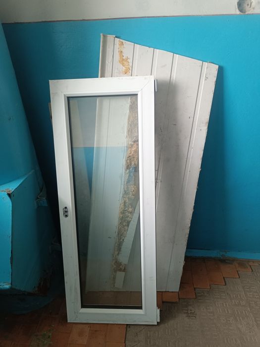 Продам пластиковое окно