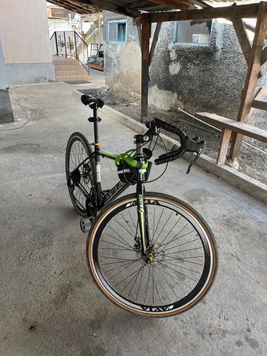 Велосипед шоссейник