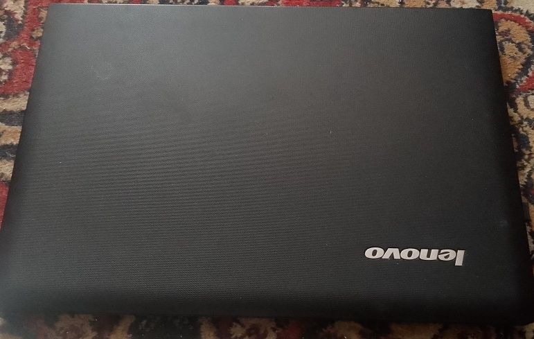 Продам ноутбук lenovo