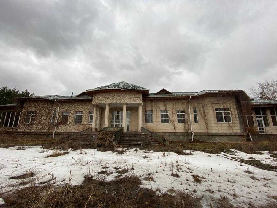 Шикарное угодье в городе Алматы