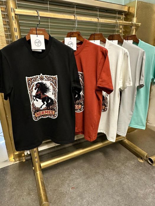 Мъжки тениски на едро и дребно