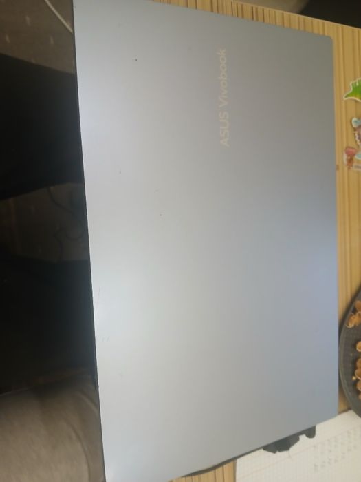 Vivobook Asus X1502ZA