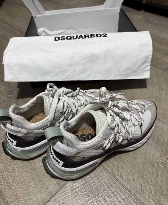 Dsquared Bubble 38