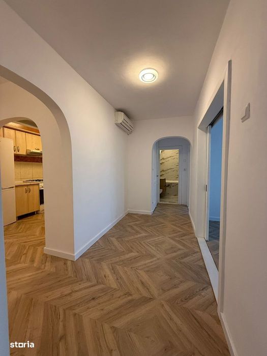 Apartament cu 3 camere – Zona Rogerius, Oradea