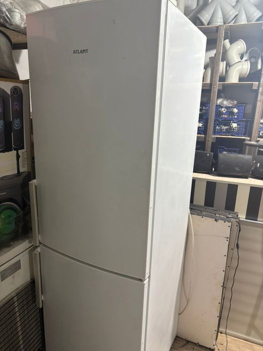 Продается холодильники