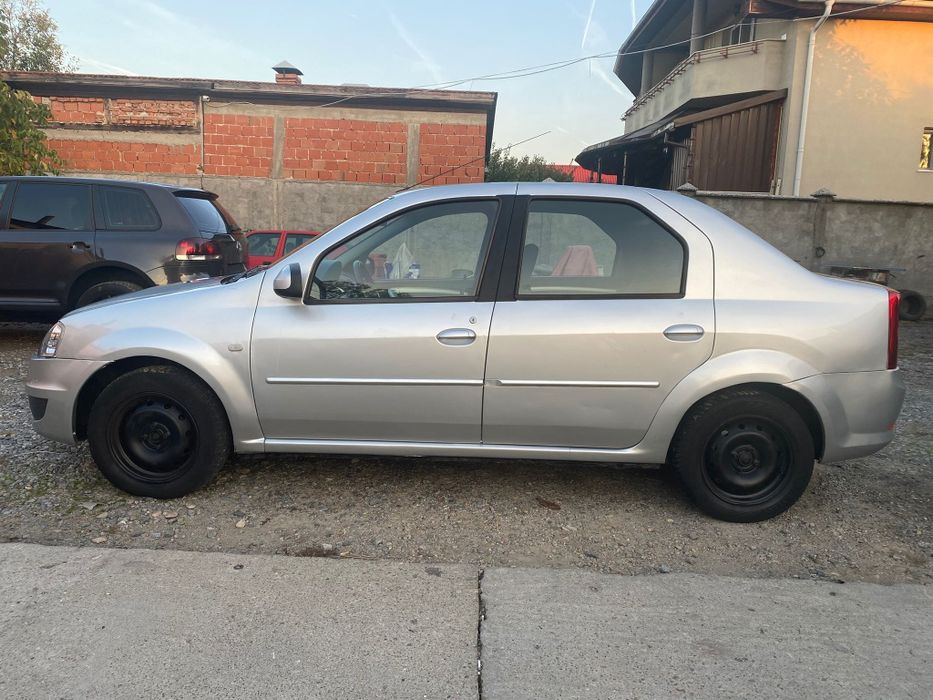 Dacia Logan 2010 - 1.6 8v 90CP - Clima /Inmatriculata, stare tehnica foarte buna!