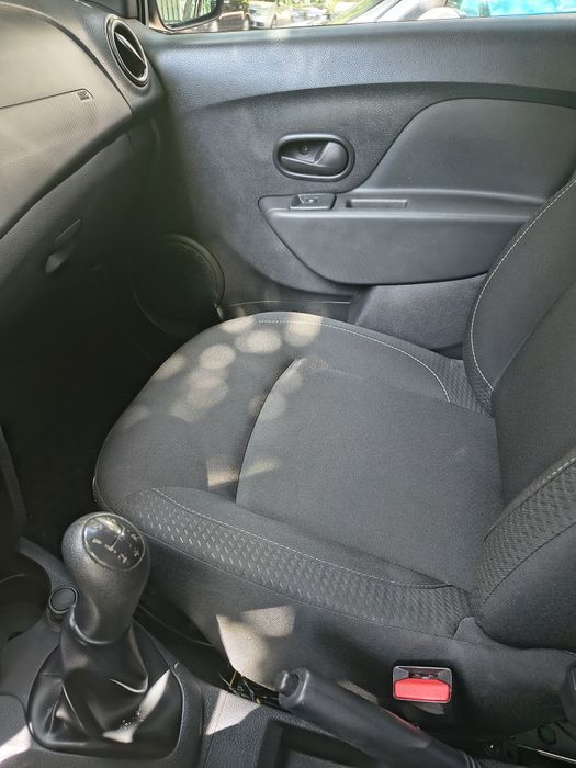 Dacia Sandero 08.2017an fabricatie, Impecabilă