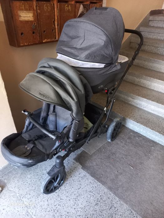 Двойна бебешка количка