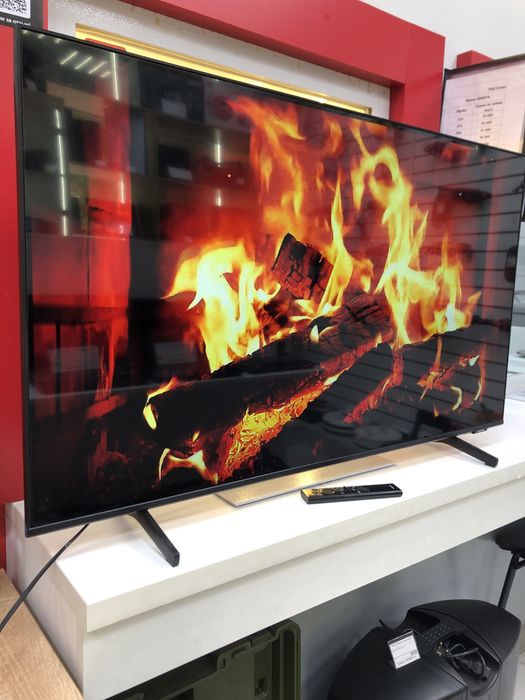 Телевизор Samsung UE43BU8000U (p25)