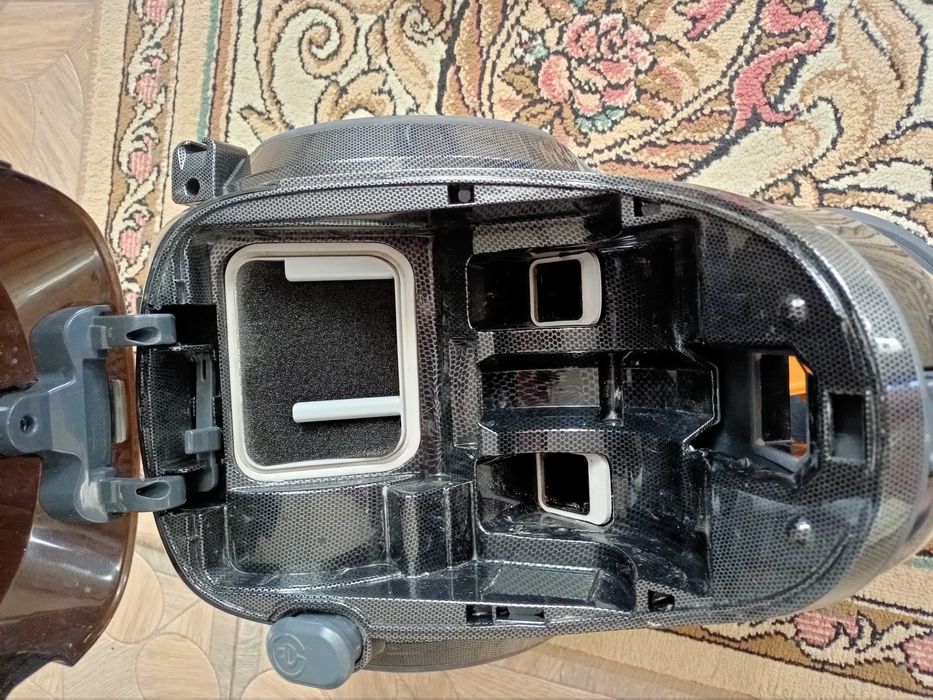 пылесос LG VK80101HFR