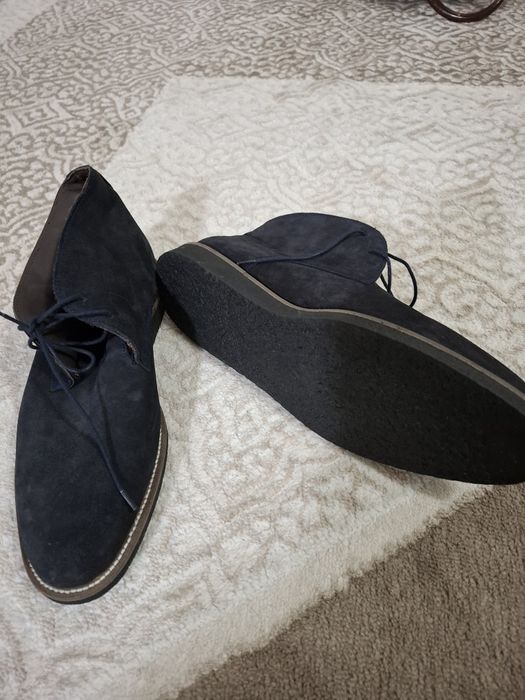 Замшевые ботинки