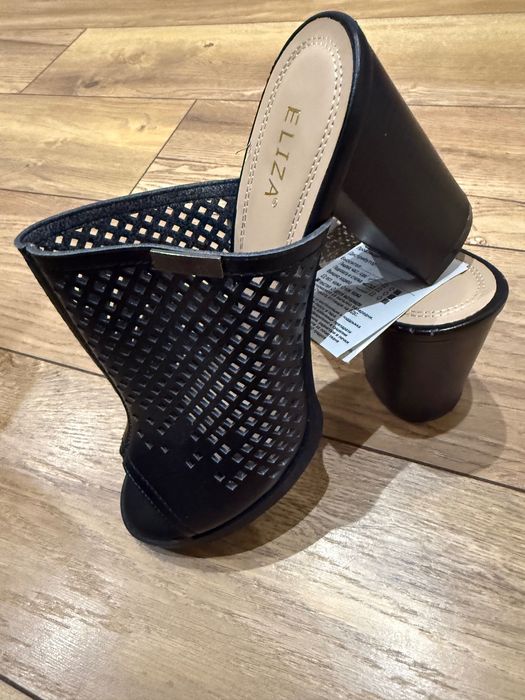 Нови чехли на ток 40 номер