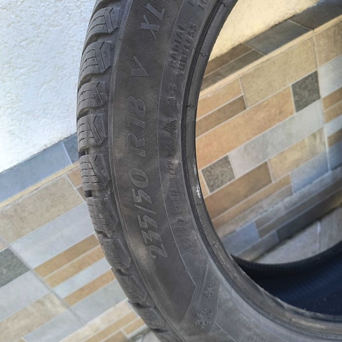 Зимни Гуми 235/50 R18 101V