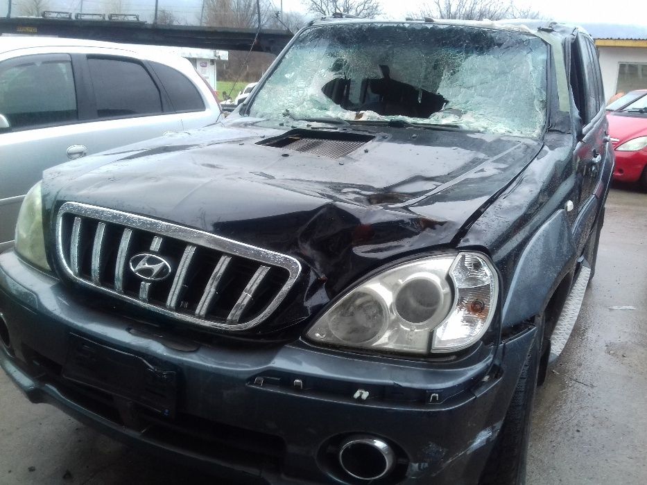 Hyndai Terracan-3,0дизел/150к.с./02г-на части