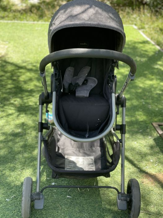 Отдам коляску демисеззоную