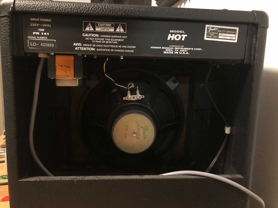 Fender HOT PR USA 25W, pedale EQ, PFFX, Evans DOT 14', Fete tom 10, 12