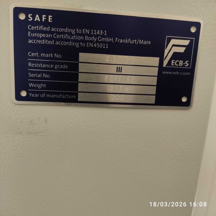 Метален сейф каса BURTON SAFES