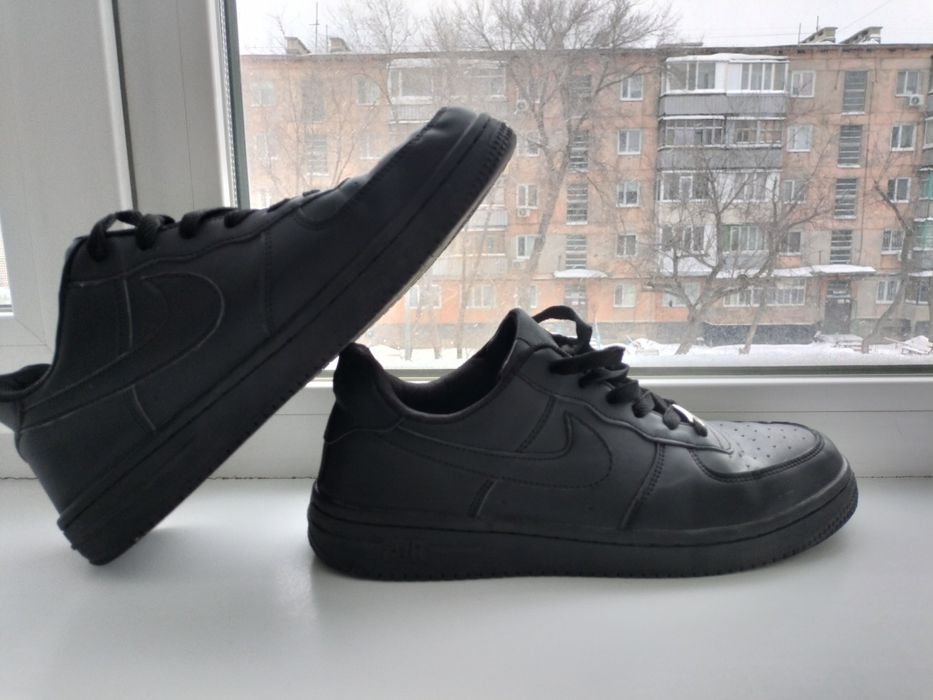 продам Nike air force 1