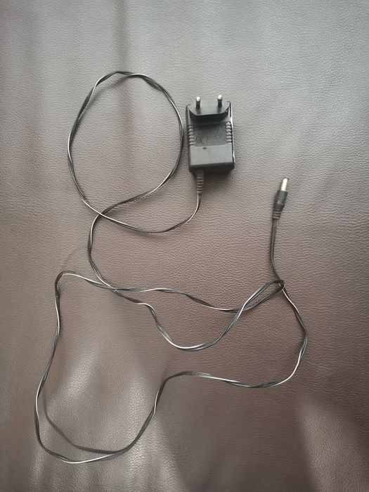 Vând încărcătoare de laptop Asus