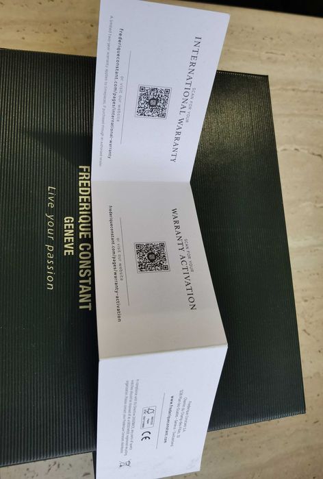 Frederique Constant Geneve часовник
