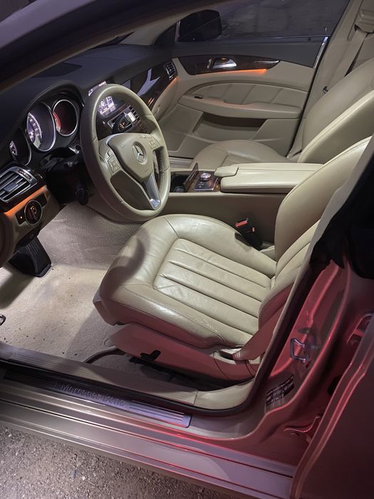 Mercedes Benz CLS 3,5 KEYLESS GO..