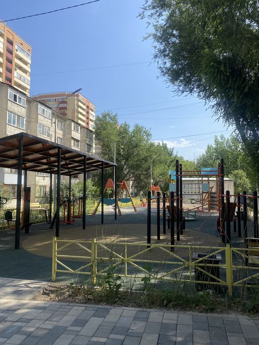 Продается квартира Жандосова Береговой