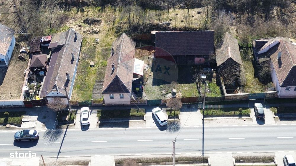 Casă veche de vânzare cu teren mare in Copsa Mica