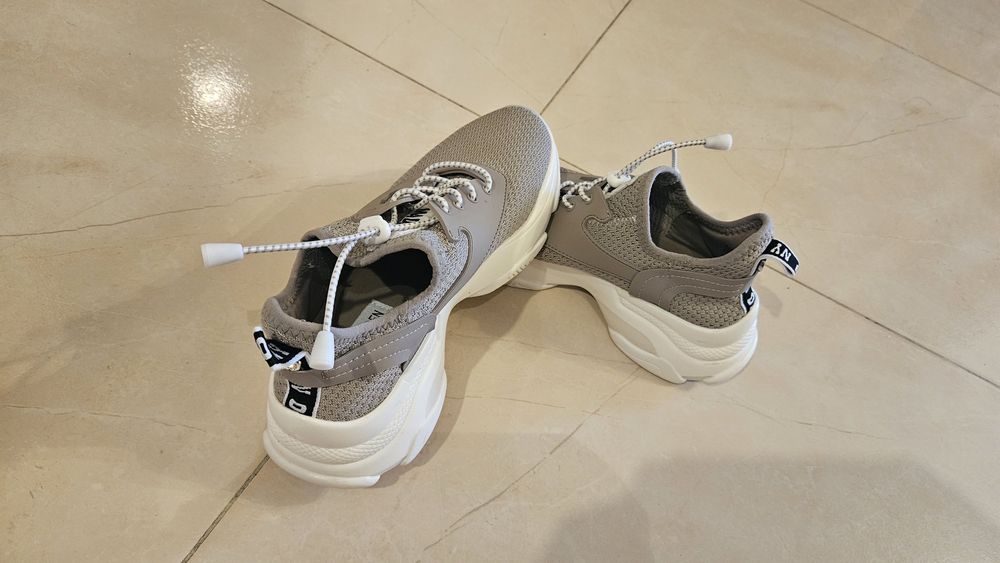 Steve Madden 36 номер