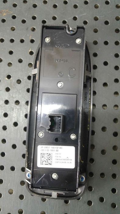 Comenzi butoane geamuri oglinzi ford kuga 1 8m5t14a132ac 3s003188100