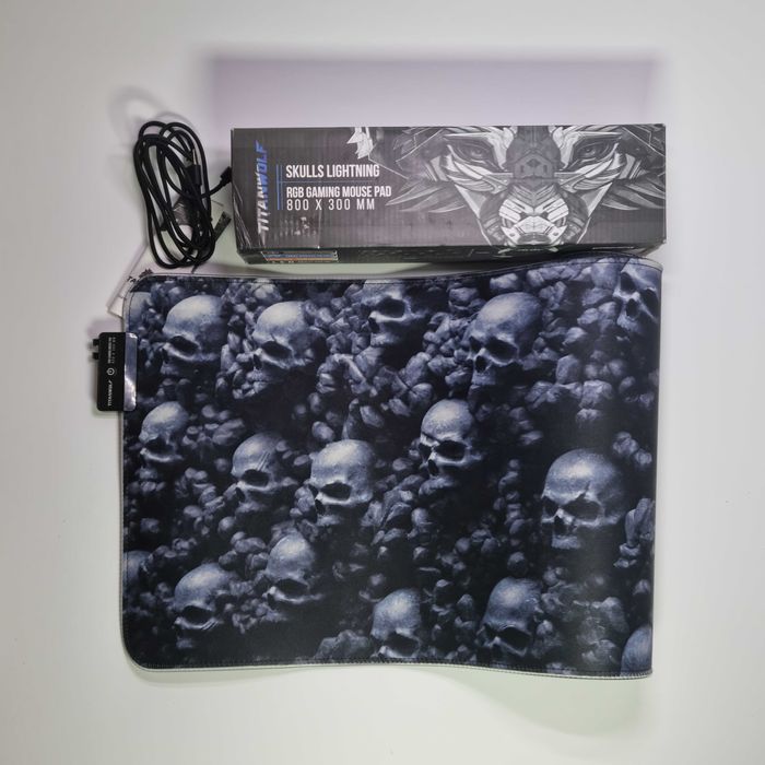 Подложка за мишка TITANWOLF голяма USB light 800x300mm