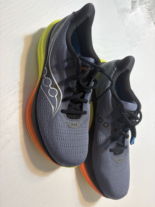 Pantofi alergare Saucony triumph ,43